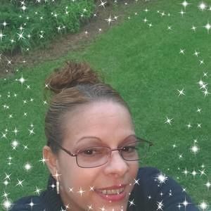 Meet your Posher, Ivette